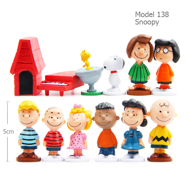 Action Figure Set - Model 138 :  Snoopy